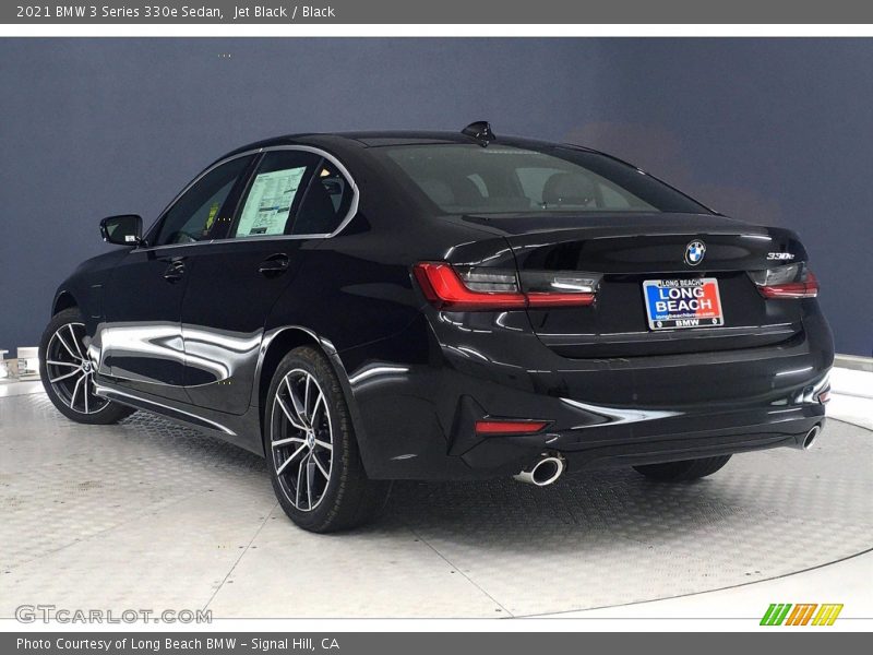 Jet Black / Black 2021 BMW 3 Series 330e Sedan