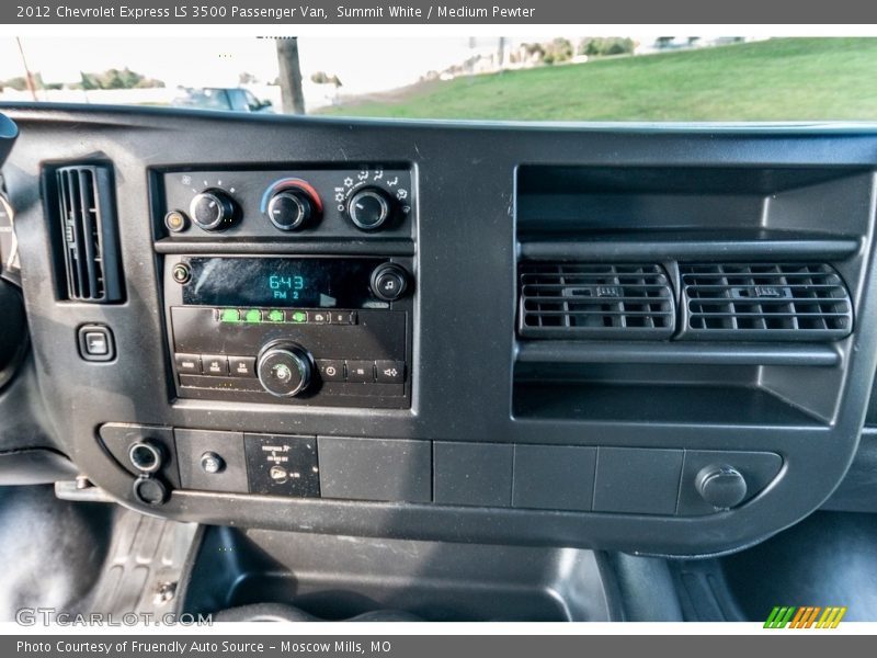 Controls of 2012 Express LS 3500 Passenger Van