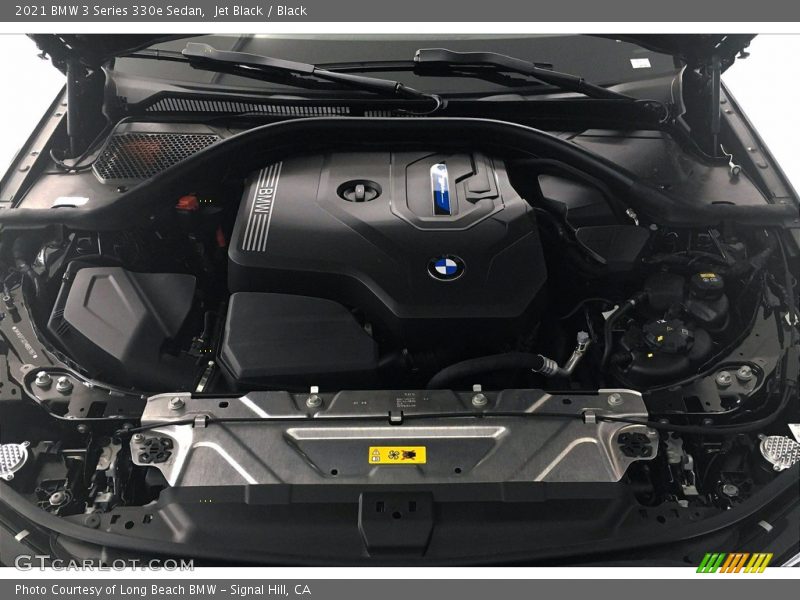 2021 3 Series 330e Sedan Engine - 2.0 Liter e TwinPower Turbocharged DOHC 16-Valve VVT 4 Cylinder Gasoline/Electric Hybrid