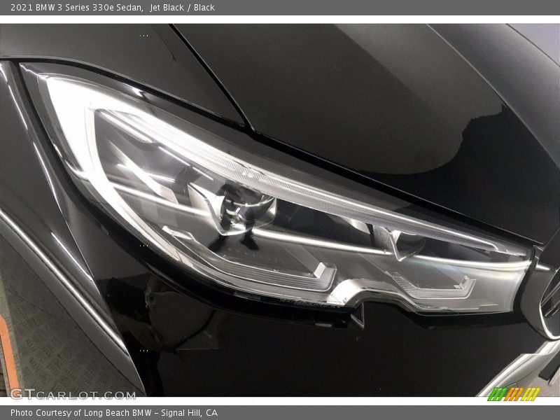 Jet Black / Black 2021 BMW 3 Series 330e Sedan