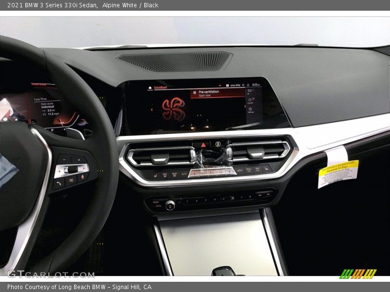 Alpine White / Black 2021 BMW 3 Series 330i Sedan