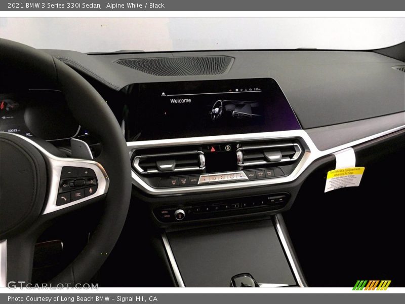 Alpine White / Black 2021 BMW 3 Series 330i Sedan
