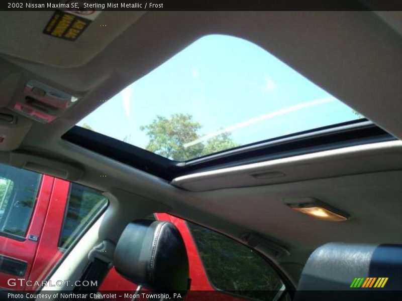 Sterling Mist Metallic / Frost 2002 Nissan Maxima SE