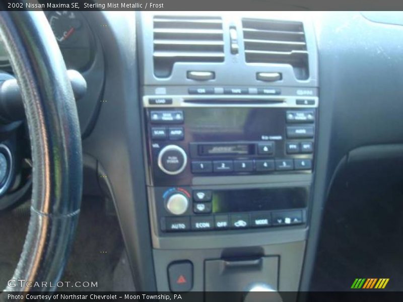 Sterling Mist Metallic / Frost 2002 Nissan Maxima SE
