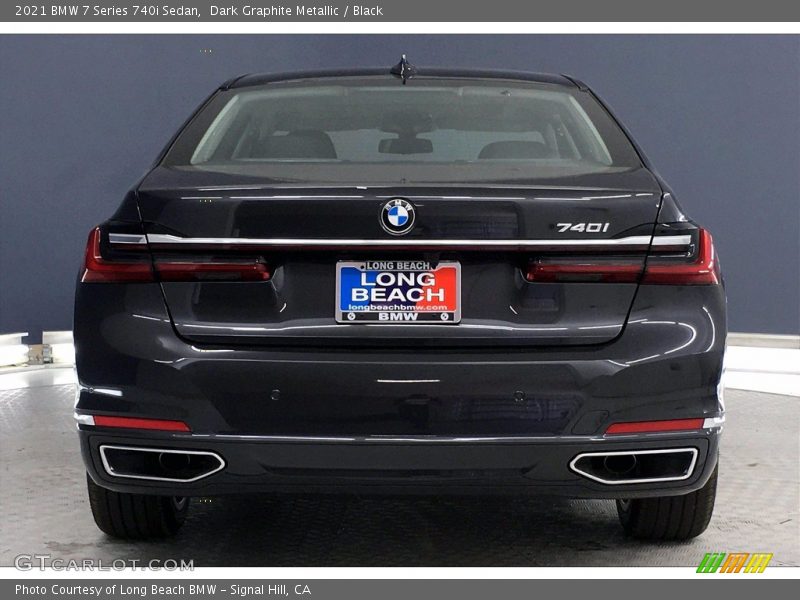 Dark Graphite Metallic / Black 2021 BMW 7 Series 740i Sedan