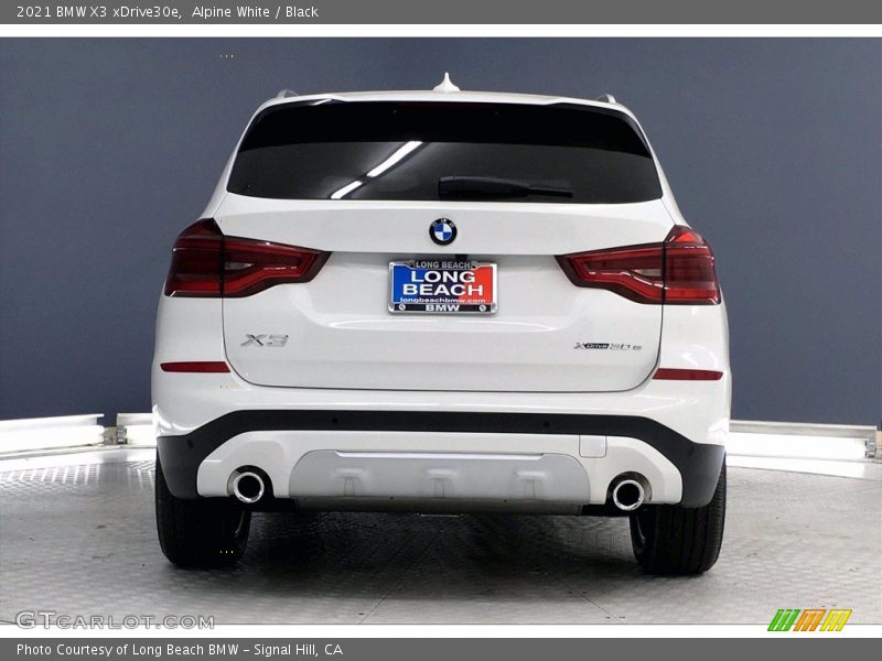 Alpine White / Black 2021 BMW X3 xDrive30e