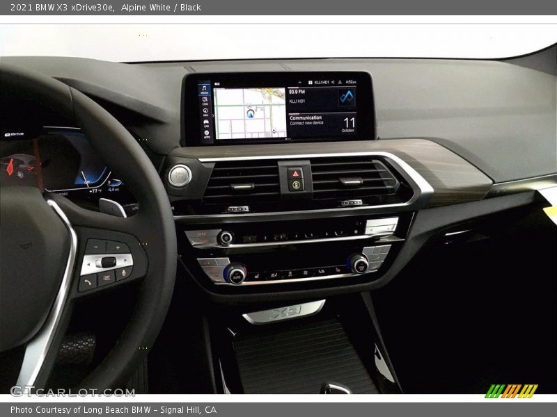 Alpine White / Black 2021 BMW X3 xDrive30e