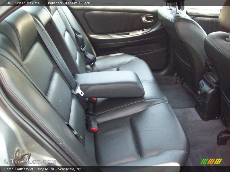 Polished Titanium / Black 2003 Nissan Maxima SE
