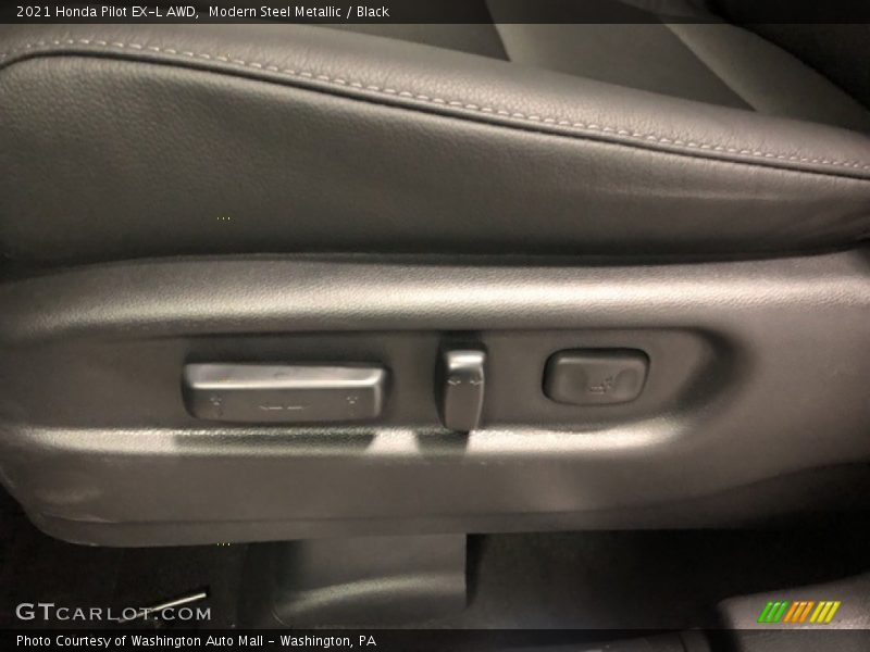 Modern Steel Metallic / Black 2021 Honda Pilot EX-L AWD