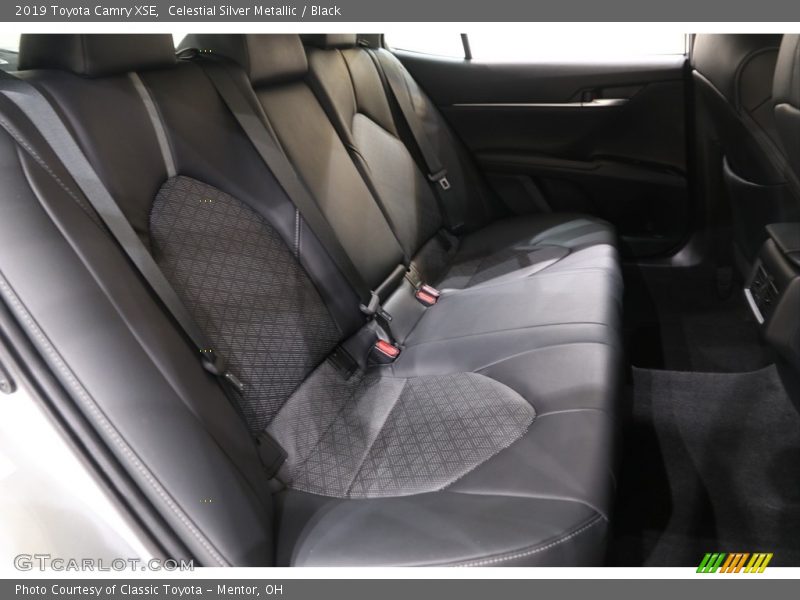 Celestial Silver Metallic / Black 2019 Toyota Camry XSE