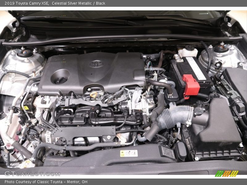 Celestial Silver Metallic / Black 2019 Toyota Camry XSE