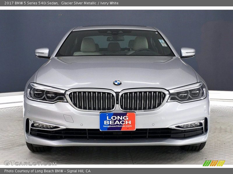 Glacier Silver Metallic / Ivory White 2017 BMW 5 Series 540i Sedan