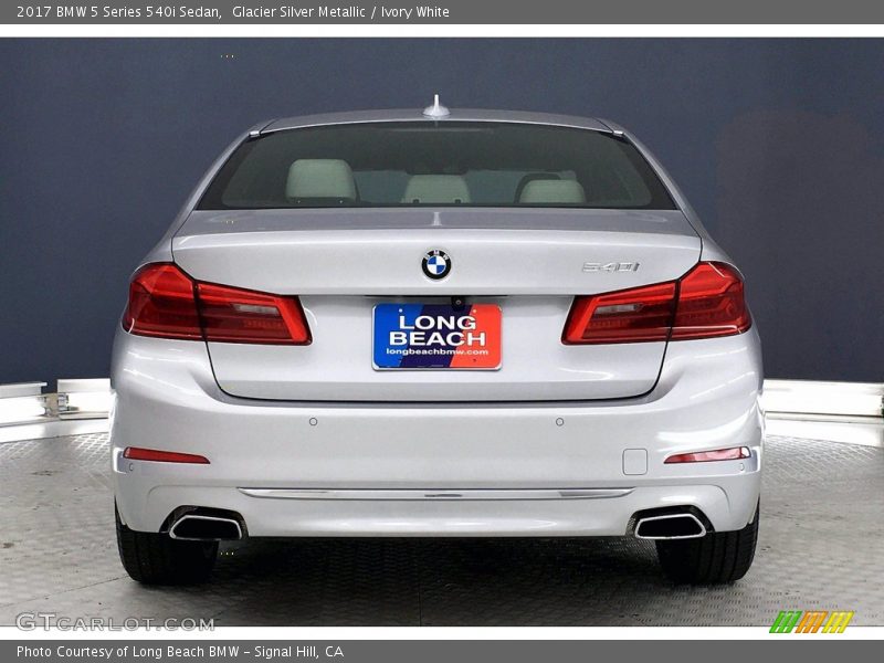 Glacier Silver Metallic / Ivory White 2017 BMW 5 Series 540i Sedan