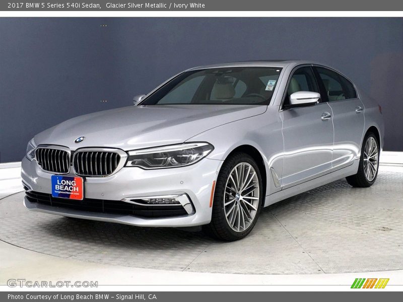 Glacier Silver Metallic / Ivory White 2017 BMW 5 Series 540i Sedan