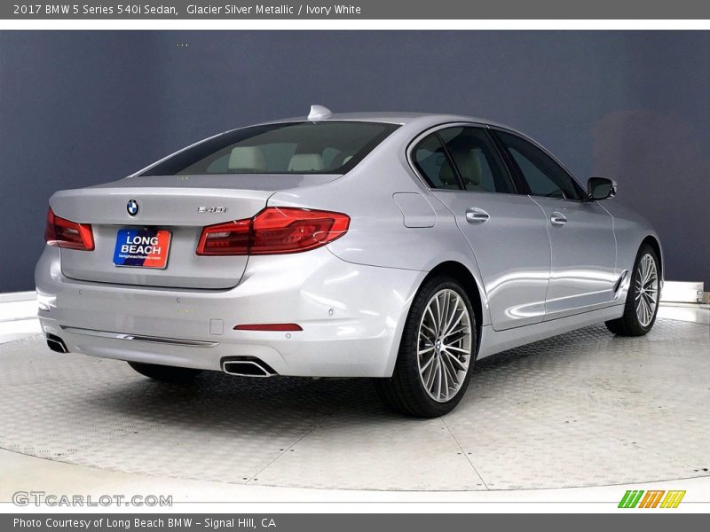 Glacier Silver Metallic / Ivory White 2017 BMW 5 Series 540i Sedan