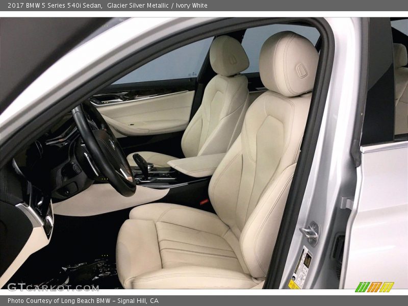 Glacier Silver Metallic / Ivory White 2017 BMW 5 Series 540i Sedan