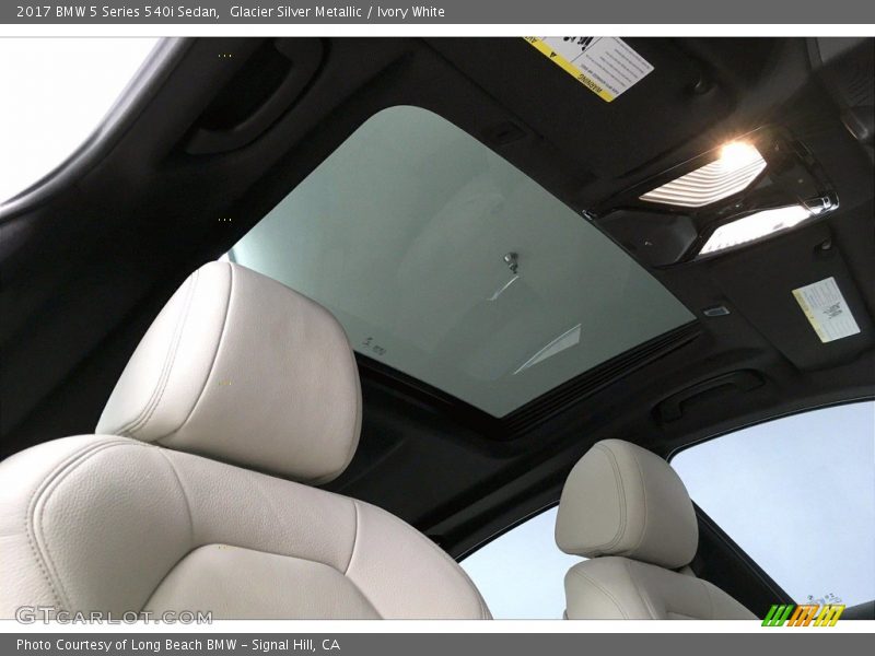 Glacier Silver Metallic / Ivory White 2017 BMW 5 Series 540i Sedan