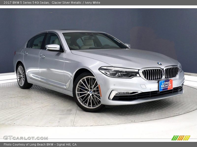 Glacier Silver Metallic / Ivory White 2017 BMW 5 Series 540i Sedan