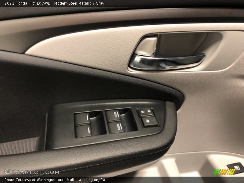 Modern Steel Metallic / Gray 2021 Honda Pilot LX AWD