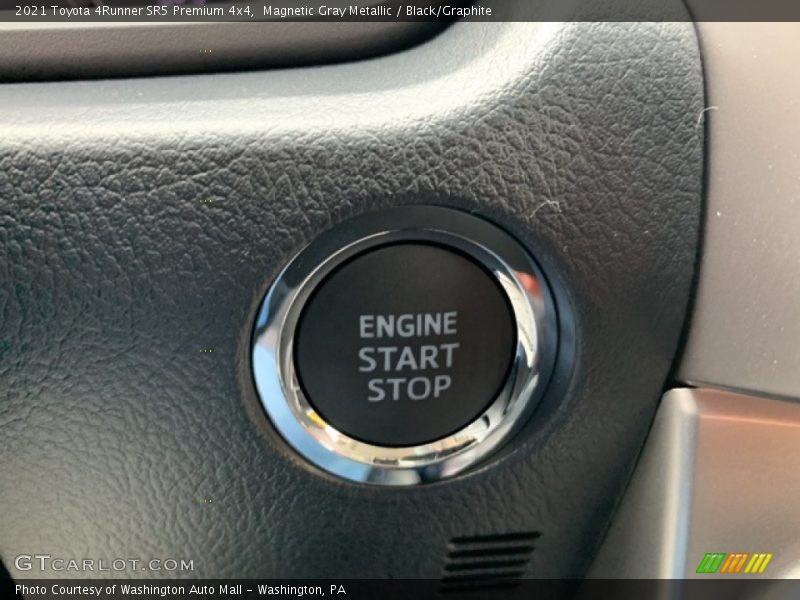 Magnetic Gray Metallic / Black/Graphite 2021 Toyota 4Runner SR5 Premium 4x4