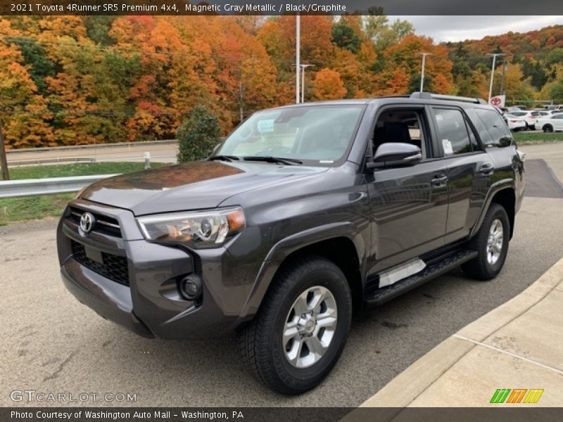 Magnetic Gray Metallic / Black/Graphite 2021 Toyota 4Runner SR5 Premium 4x4