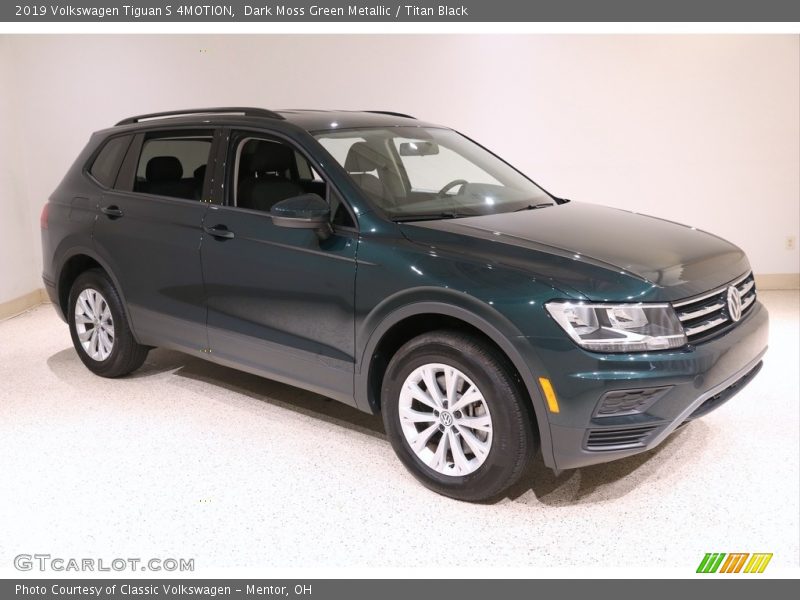Dark Moss Green Metallic / Titan Black 2019 Volkswagen Tiguan S 4MOTION
