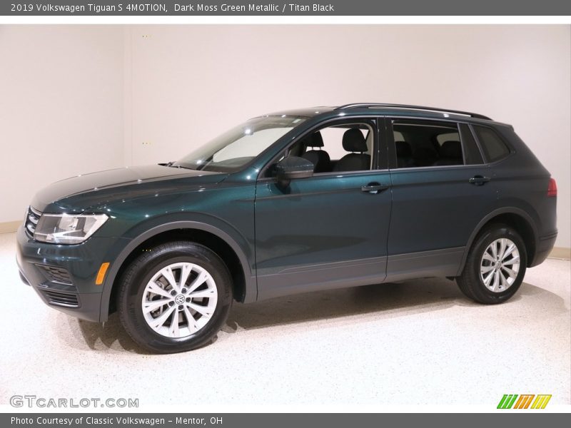 Front 3/4 View of 2019 Tiguan S 4MOTION