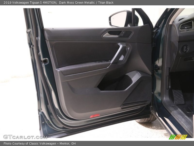 Dark Moss Green Metallic / Titan Black 2019 Volkswagen Tiguan S 4MOTION