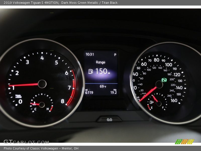 Dark Moss Green Metallic / Titan Black 2019 Volkswagen Tiguan S 4MOTION