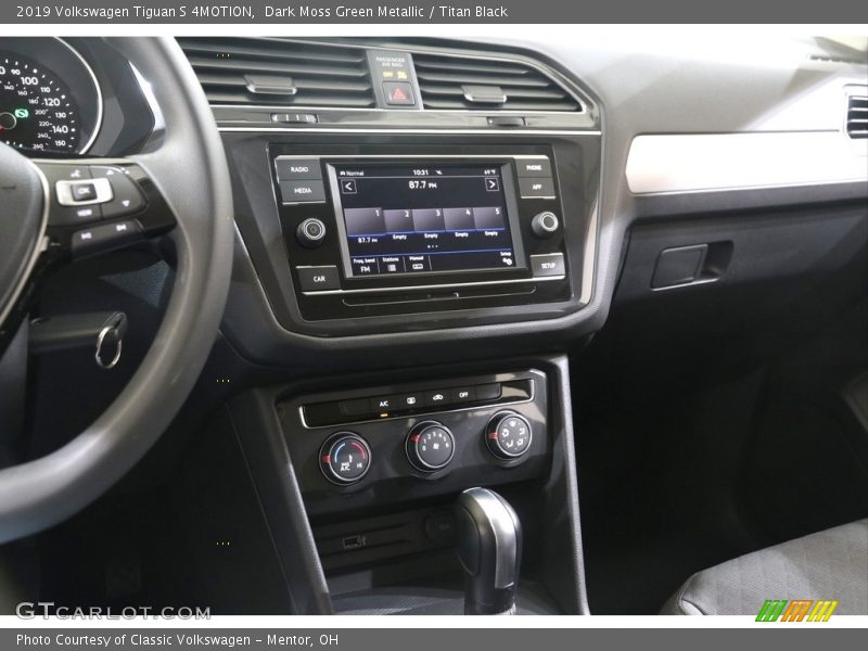 Dark Moss Green Metallic / Titan Black 2019 Volkswagen Tiguan S 4MOTION