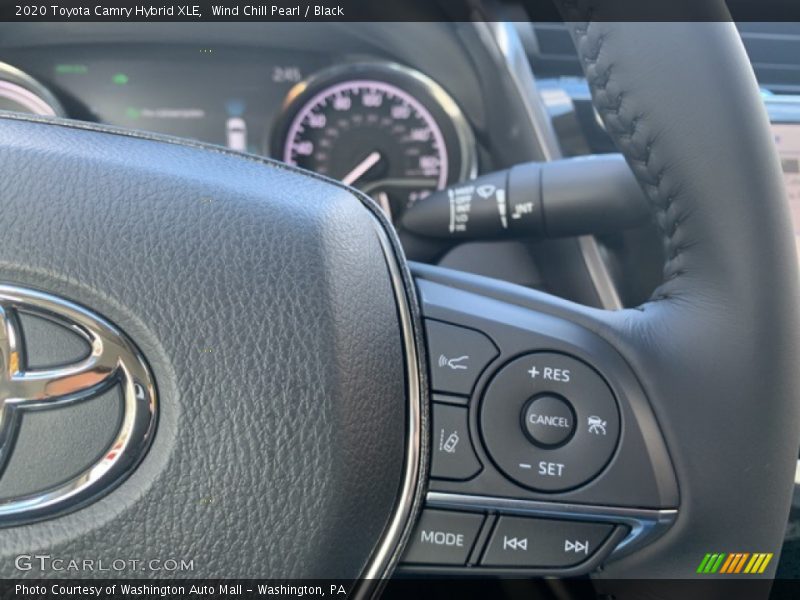 Wind Chill Pearl / Black 2020 Toyota Camry Hybrid XLE