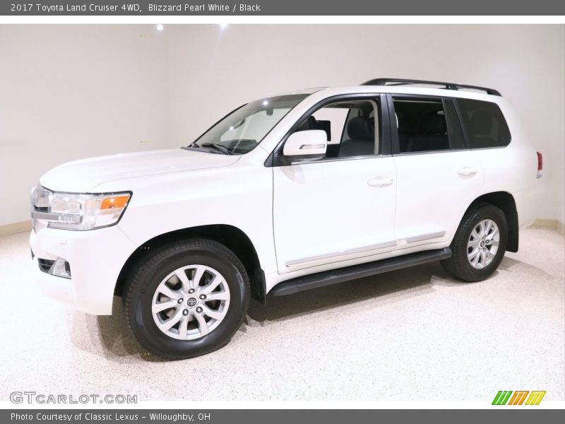 Front 3/4 View of 2017 Land Cruiser 4WD