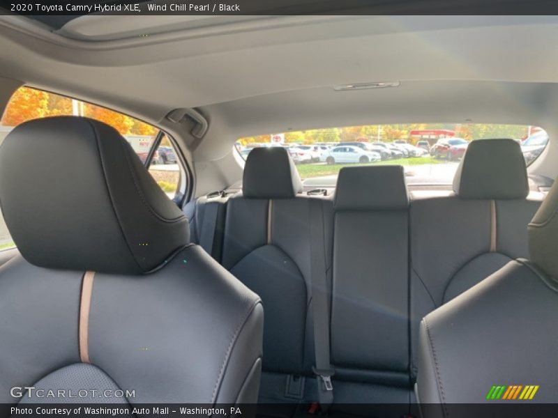Wind Chill Pearl / Black 2020 Toyota Camry Hybrid XLE