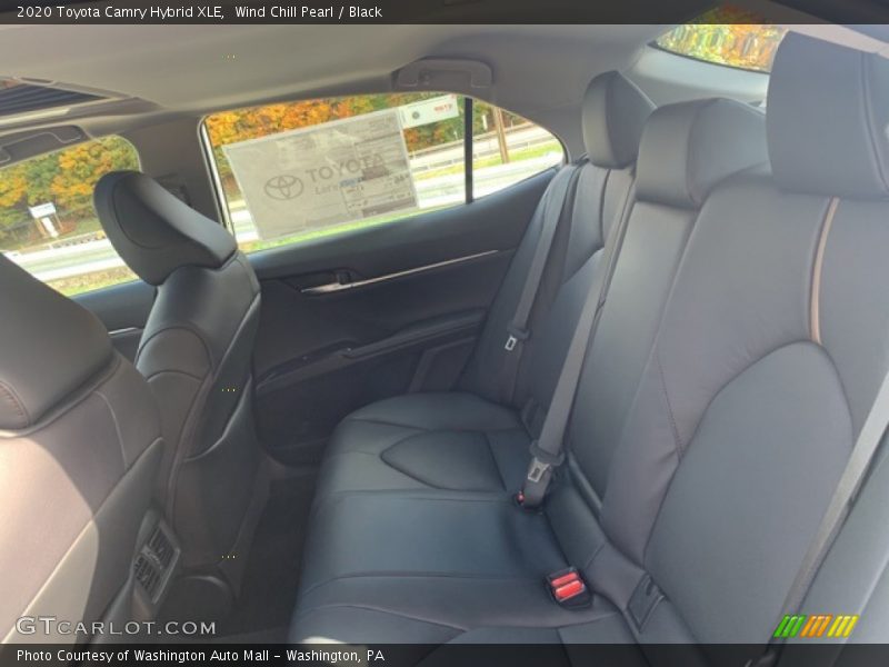 Wind Chill Pearl / Black 2020 Toyota Camry Hybrid XLE