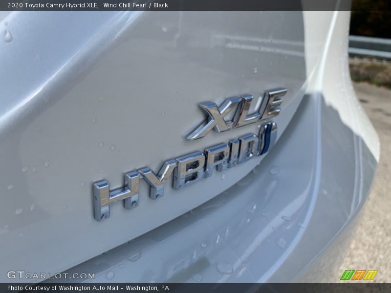 Wind Chill Pearl / Black 2020 Toyota Camry Hybrid XLE