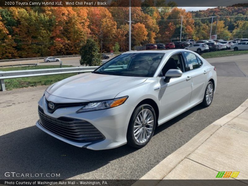 Wind Chill Pearl / Black 2020 Toyota Camry Hybrid XLE