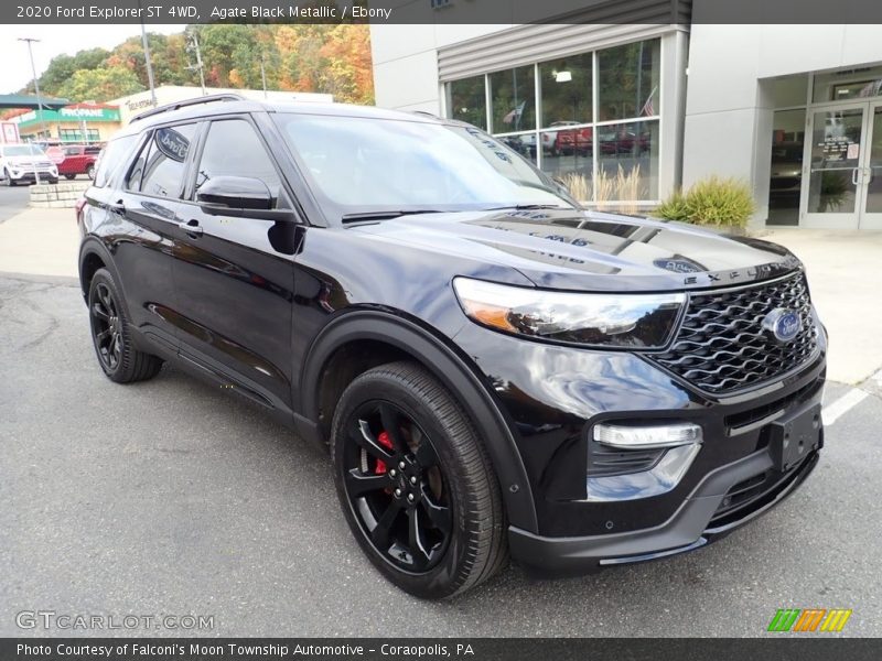 Front 3/4 View of 2020 Explorer ST 4WD