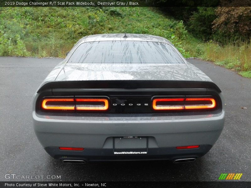 Destroyer Gray / Black 2019 Dodge Challenger R/T Scat Pack Widebody