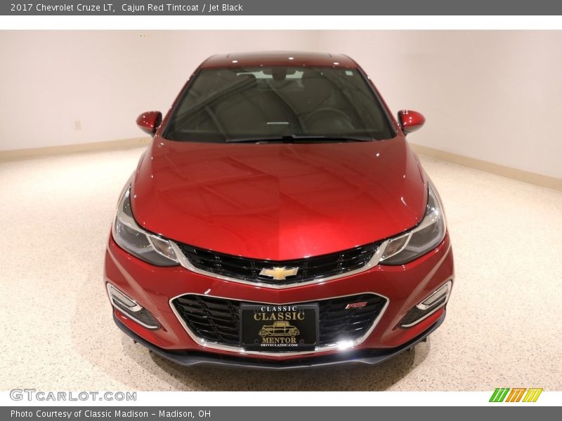 Cajun Red Tintcoat / Jet Black 2017 Chevrolet Cruze LT