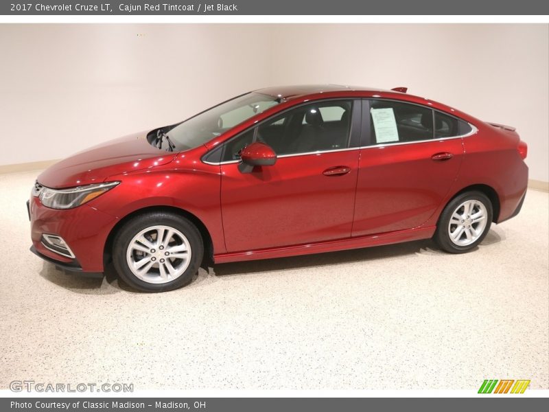 Cajun Red Tintcoat / Jet Black 2017 Chevrolet Cruze LT