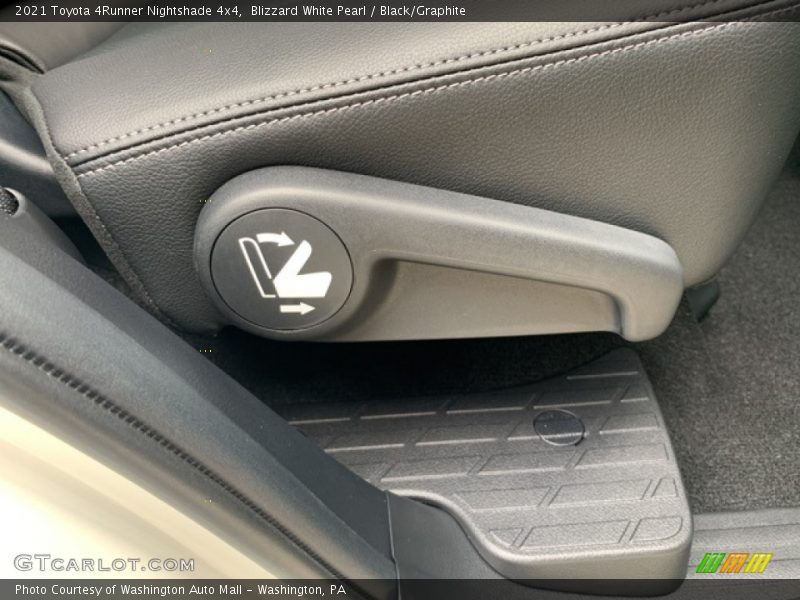 Blizzard White Pearl / Black/Graphite 2021 Toyota 4Runner Nightshade 4x4