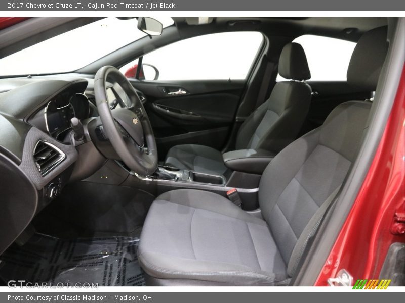 Cajun Red Tintcoat / Jet Black 2017 Chevrolet Cruze LT