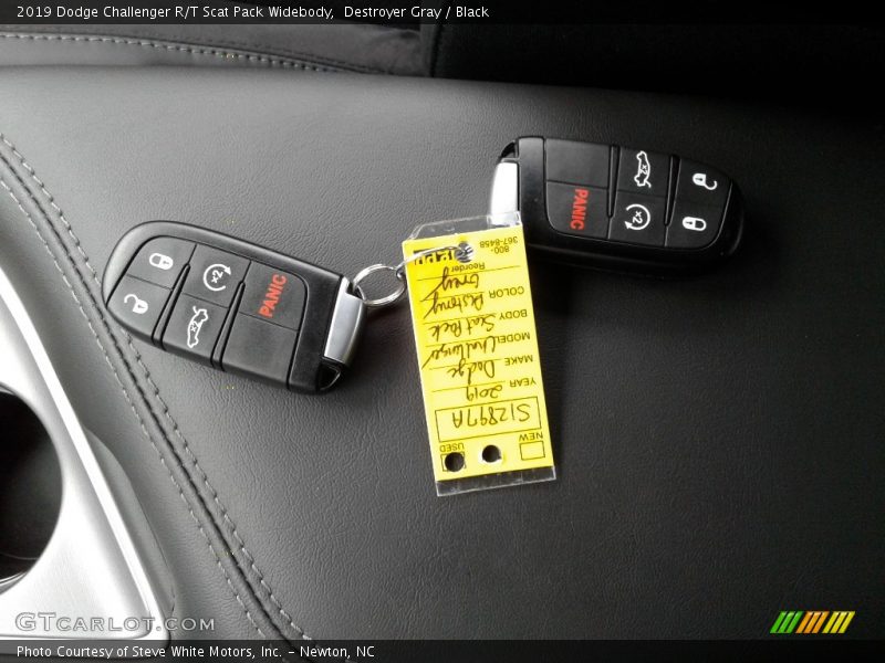 Destroyer Gray / Black 2019 Dodge Challenger R/T Scat Pack Widebody