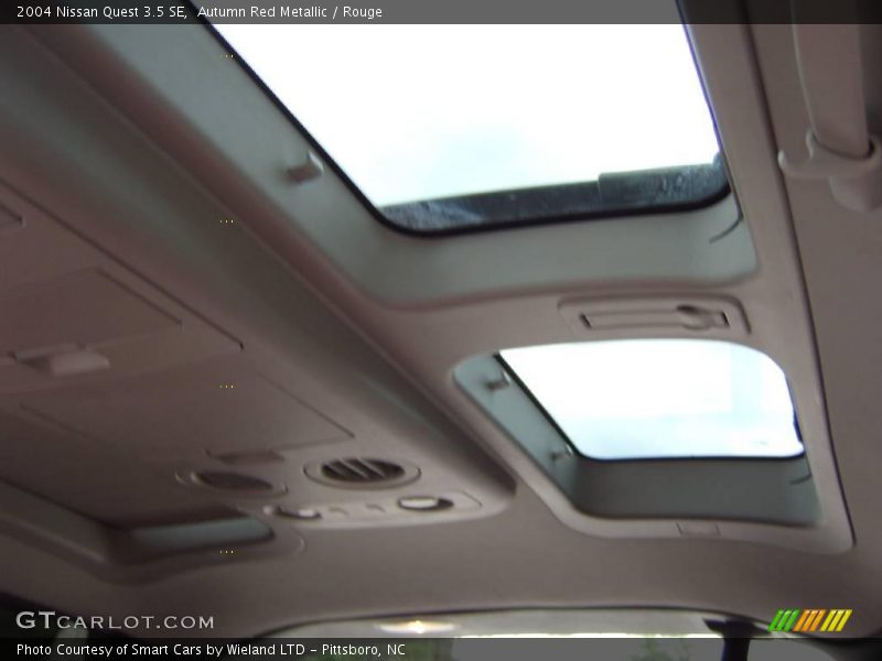 Autumn Red Metallic / Rouge 2004 Nissan Quest 3.5 SE