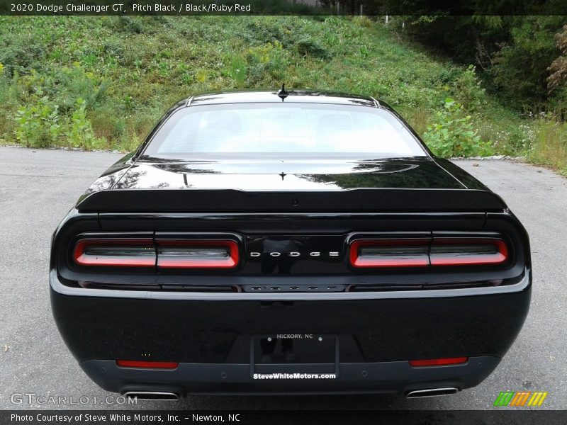 Pitch Black / Black/Ruby Red 2020 Dodge Challenger GT