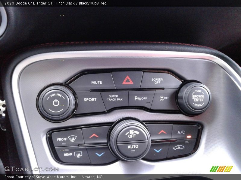 Controls of 2020 Challenger GT