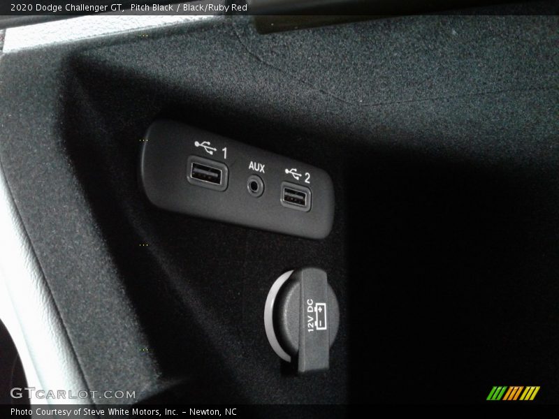 Pitch Black / Black/Ruby Red 2020 Dodge Challenger GT