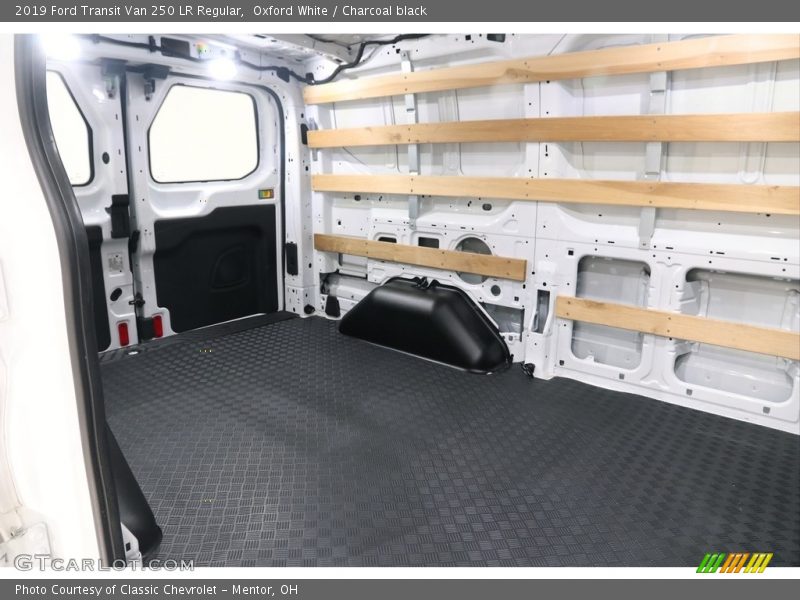 Oxford White / Charcoal black 2019 Ford Transit Van 250 LR Regular