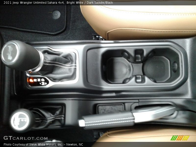Bright White / Dark Saddle/Black 2021 Jeep Wrangler Unlimited Sahara 4x4