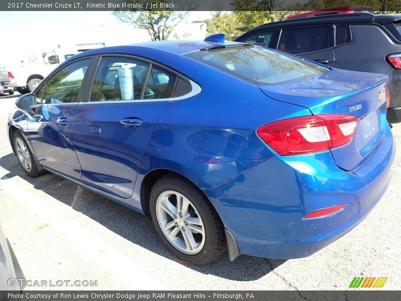 Kinetic Blue Metallic / Jet Black 2017 Chevrolet Cruze LT